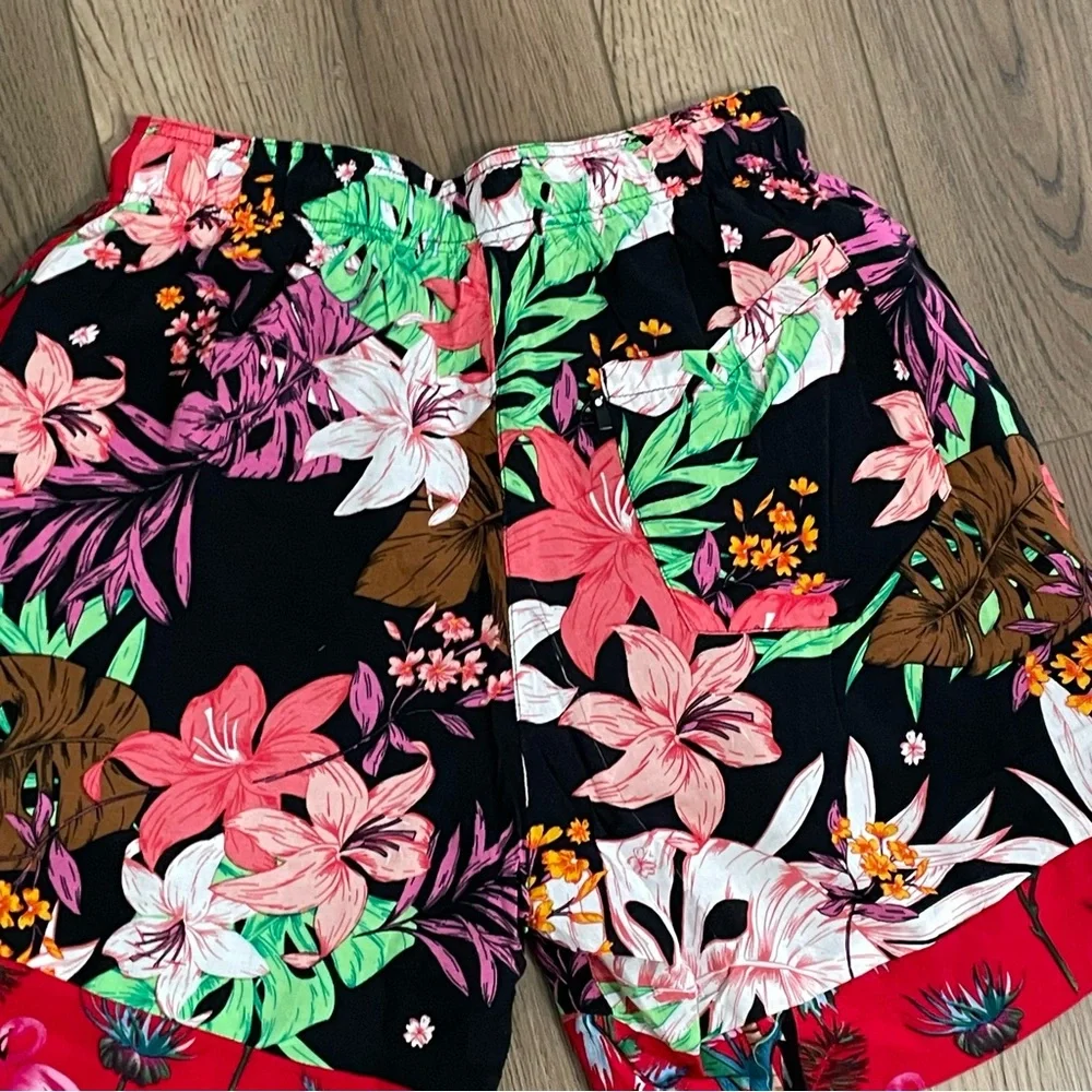 The Hundreds Swim Shorts‎ Mens Small Hawaiian Trunks NEW
